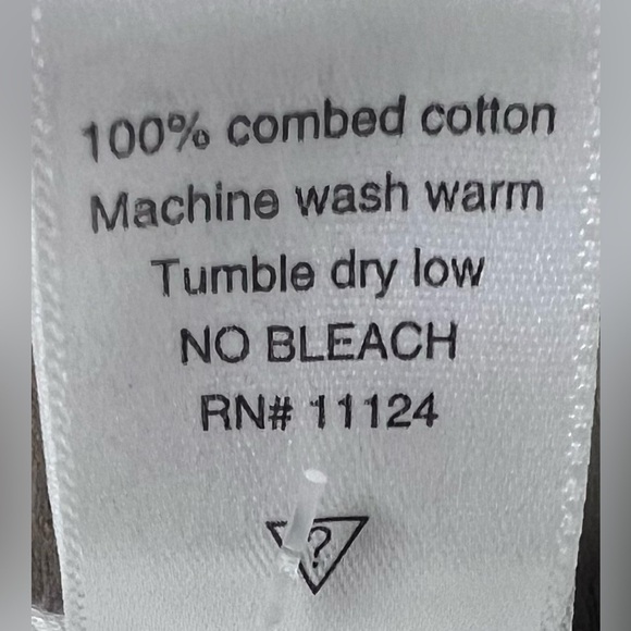 Baby Guess RARE NEW VINTAGE Layette XL 18-24 Girls with Pink Embroidered Logo - Picture 5 of 7